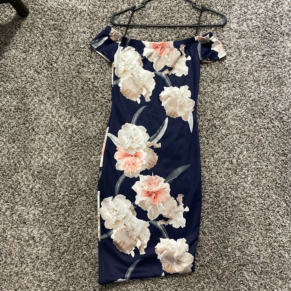 Off the shoulder tight fitted dress